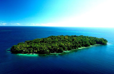 Evis Resort Nggatirana Island