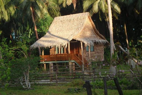 Click for Cosy Semi-Deluxe Bungalow images Click for Cosy Semi-Deluxe Bungalow images