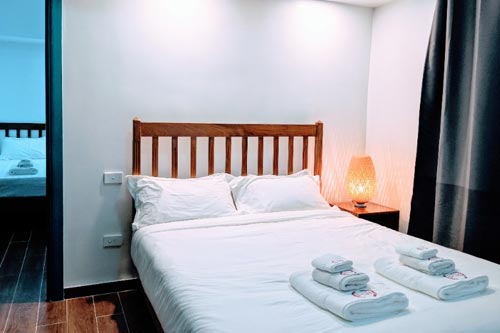 Click for Family Highway View images Click for Family Highway View images