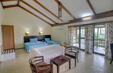 Click for Luxury Self-Contained Apartments images