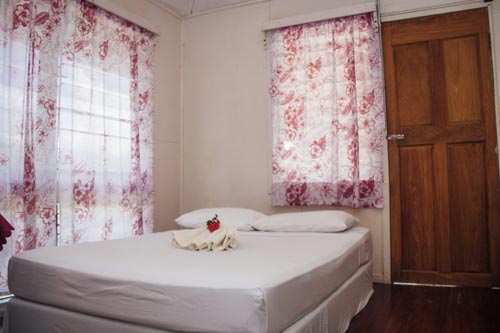 Click for Standard Twin Room images