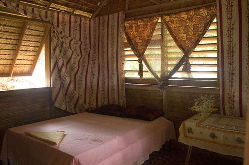 Click for Lagoon View Bungalow images