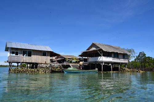 Click for Bungalow images Click for Bungalow images